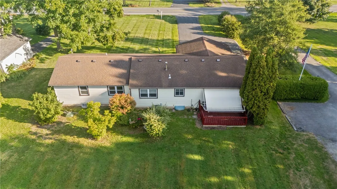 219 Peck Road, Parma, New York 14468, Parma, New York 14468, 3 Bedrooms Bedrooms, 6 Rooms Rooms,1 BathroomBathrooms,Residential,Closed,219 Peck Road, Parma, New York 14468,0,R1634258