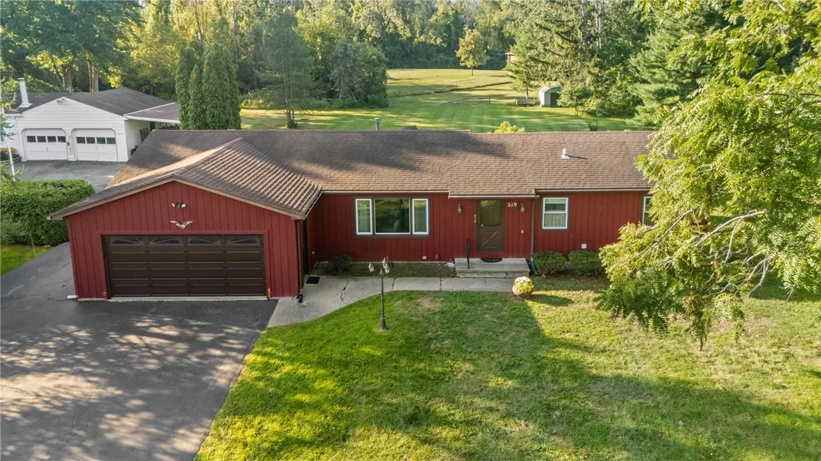 219 Peck Road, Parma, New York 14468, Parma, New York 14468, 3 Bedrooms Bedrooms, 6 Rooms Rooms,1 BathroomBathrooms,Residential,Closed,219 Peck Road, Parma, New York 14468,0,R1634258