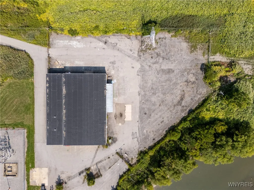 98 Bailey Avenue E, Buffalo, New York 14220, Buffalo, New York 14220, ,Commercial Sale,For Sale,98 Bailey Avenue E, Buffalo, New York 14220,0,B1637329