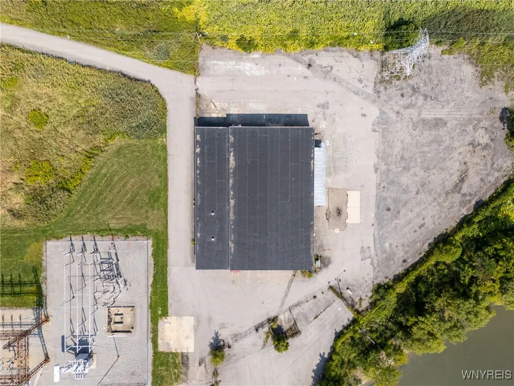 98 Bailey Avenue E, Buffalo, New York 14220, Buffalo, New York 14220, ,Commercial Sale,For Sale,98 Bailey Avenue E, Buffalo, New York 14220,0,B1637329