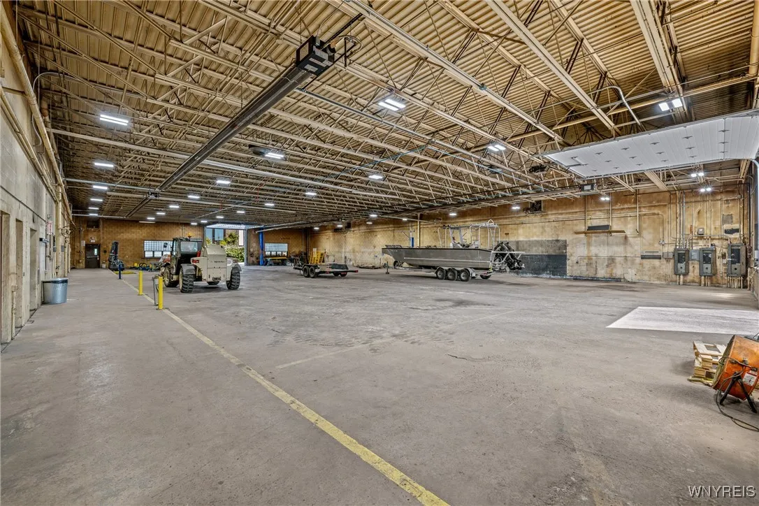 98 Bailey Avenue E, Buffalo, New York 14220, Buffalo, New York 14220, ,Commercial Sale,For Sale,98 Bailey Avenue E, Buffalo, New York 14220,0,B1637329