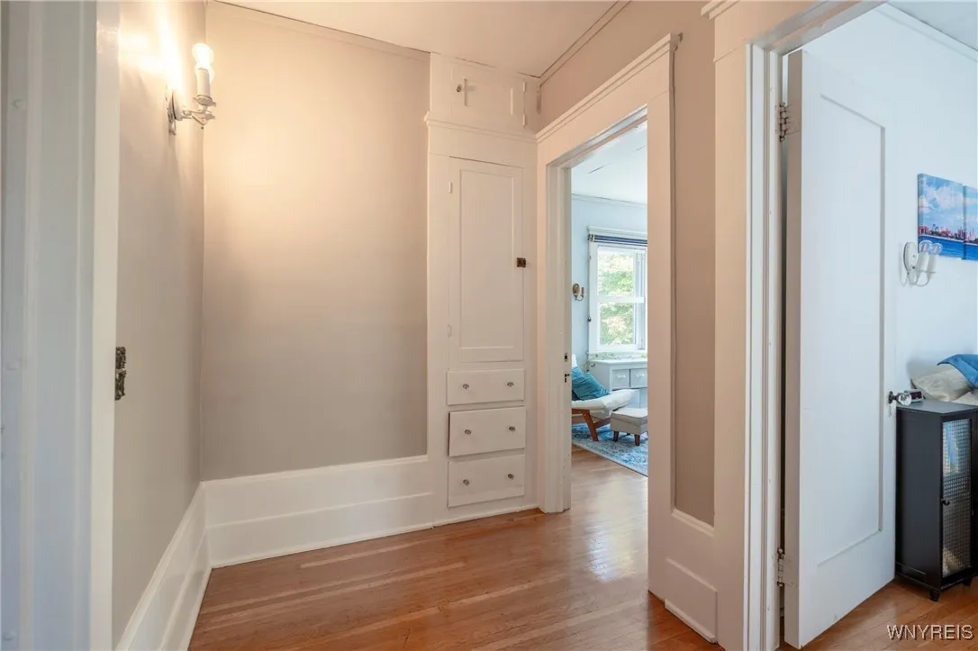 42 Lancaster Avenue, Buffalo, New York 14222, Buffalo, New York 14222, 4 Bedrooms Bedrooms, 9 Rooms Rooms,2 BathroomsBathrooms,Residential,For Sale,42 Lancaster Avenue, Buffalo, New York 14222,0,B1637365