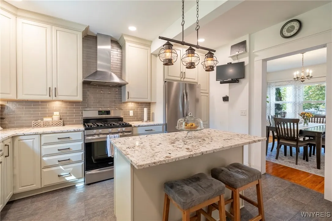 42 Lancaster Avenue, Buffalo, New York 14222, Buffalo, New York 14222, 4 Bedrooms Bedrooms, 9 Rooms Rooms,2 BathroomsBathrooms,Residential,For Sale,42 Lancaster Avenue, Buffalo, New York 14222,0,B1637365