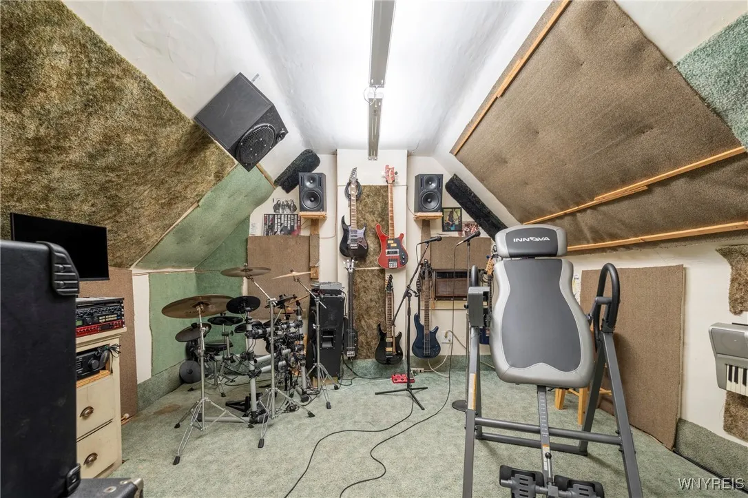 42 Lancaster Avenue, Buffalo, New York 14222, Buffalo, New York 14222, 4 Bedrooms Bedrooms, 9 Rooms Rooms,2 BathroomsBathrooms,Residential,For Sale,42 Lancaster Avenue, Buffalo, New York 14222,0,B1637365