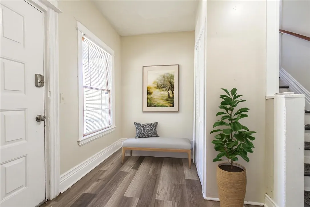 Virtually Staged Foyer