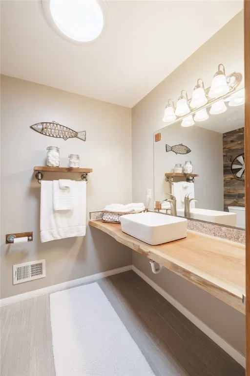 61 Barnfield Road, Henrietta, New York 14534, Henrietta, New York 14534, 4 Bedrooms Bedrooms, 9 Rooms Rooms,2 BathroomsBathrooms,Residential,Closed,61 Barnfield Road, Henrietta, New York 14534,0,R1637283