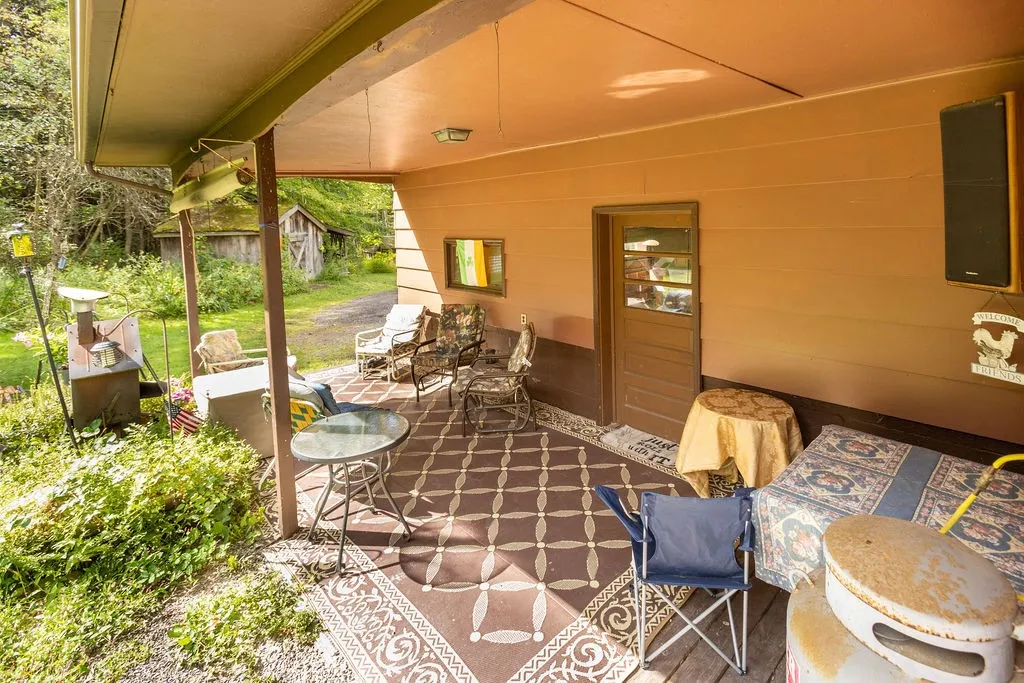 908 Poplar Hill Road 1, Sidney, New York 13849, Sidney, New York 13849, 3 Bedrooms Bedrooms, 9 Rooms Rooms,1 BathroomBathrooms,Residential,Closed,908 Poplar Hill Road 1, Sidney, New York 13849,0,R1637379