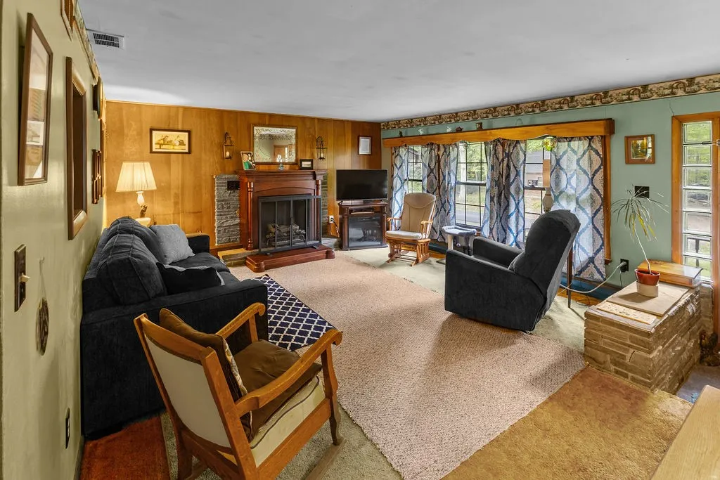 908 Poplar Hill Road 1, Sidney, New York 13849, Sidney, New York 13849, 3 Bedrooms Bedrooms, 9 Rooms Rooms,1 BathroomBathrooms,Residential,Closed,908 Poplar Hill Road 1, Sidney, New York 13849,0,R1637379