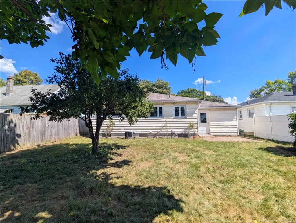81 Cynthia Lane, Rochester, New York 14621, Rochester, New York 14621, 2 Bedrooms Bedrooms, 4 Rooms Rooms,1 BathroomBathrooms,Residential,Closed,81 Cynthia Lane, Rochester, New York 14621,0,R1637391
