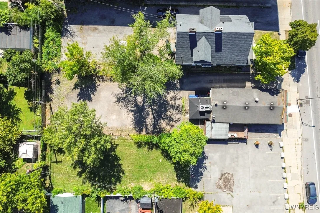2455 Delaware Avenue, Buffalo, New York 14216, Buffalo, New York 14216, ,Commercial Sale,For Sale,2455 Delaware Avenue, Buffalo, New York 14216,0,B1637204