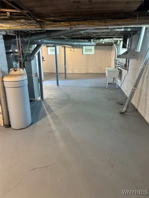 30 Portland Street, Buffalo, New York 14220, Buffalo, New York 14220, 3 Bedrooms Bedrooms, 6 Rooms Rooms,1 BathroomBathrooms,Residential,For Sale,30 Portland Street, Buffalo, New York 14220,0,B1637144