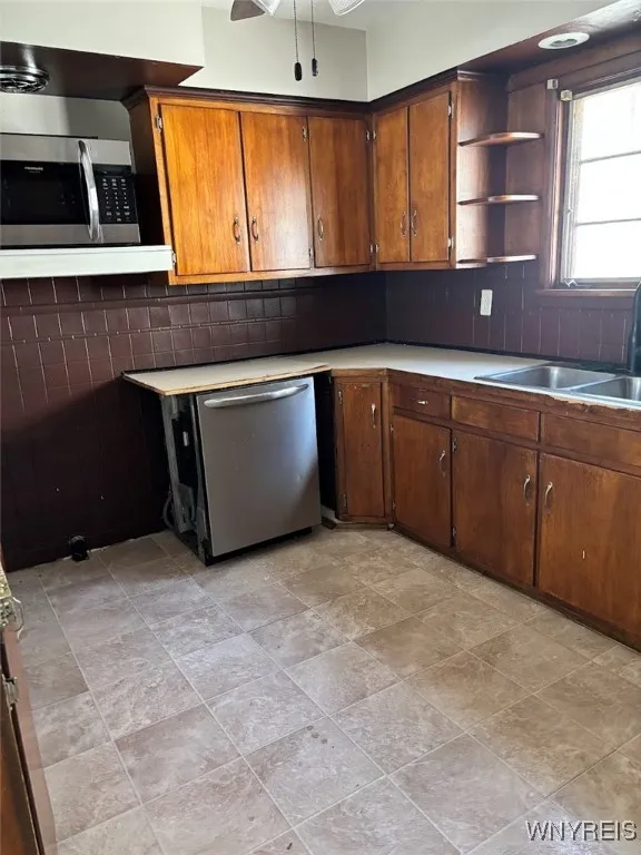 30 Portland Street, Buffalo, New York 14220, Buffalo, New York 14220, 3 Bedrooms Bedrooms, 6 Rooms Rooms,1 BathroomBathrooms,Residential,For Sale,30 Portland Street, Buffalo, New York 14220,0,B1637144
