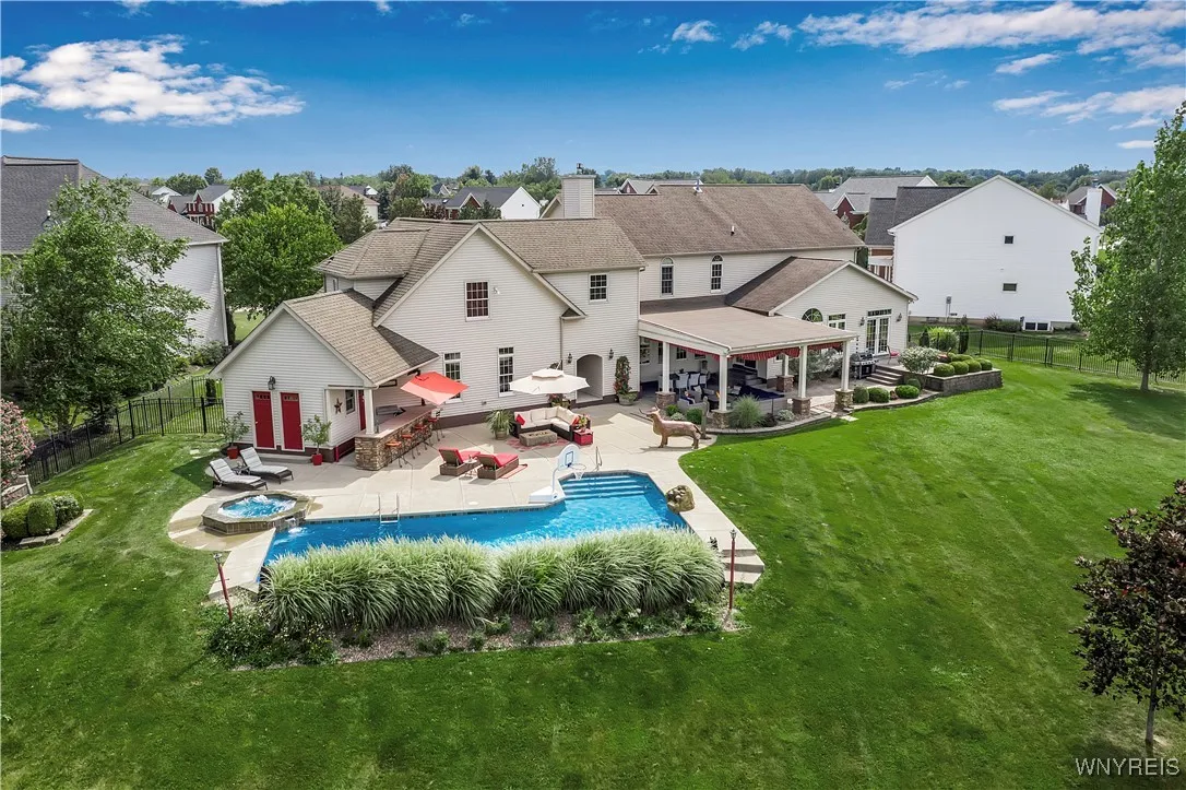 8182 Melissa Renee Ct Court, Clarence, New York 14, Clarence, New York 14221, 6 Bedrooms Bedrooms, 14 Rooms Rooms,4 BathroomsBathrooms,Residential,For Sale,8182 Melissa Renee Ct Court, Clarence, New York 14,0,B1636428