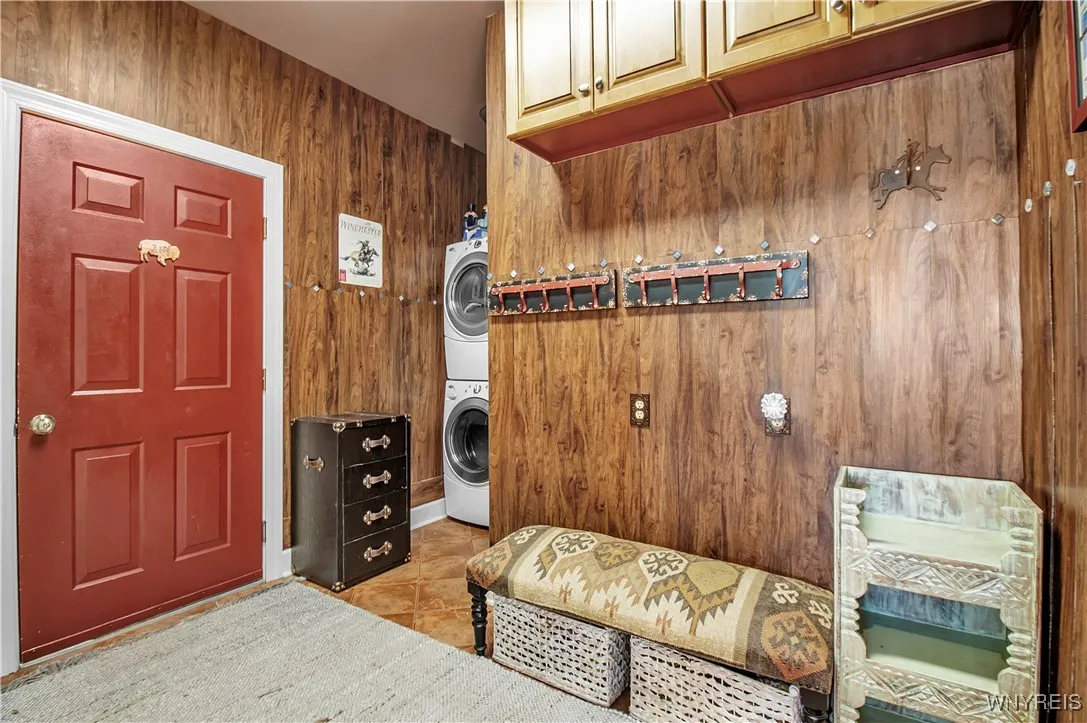 Laundry/Mud Room