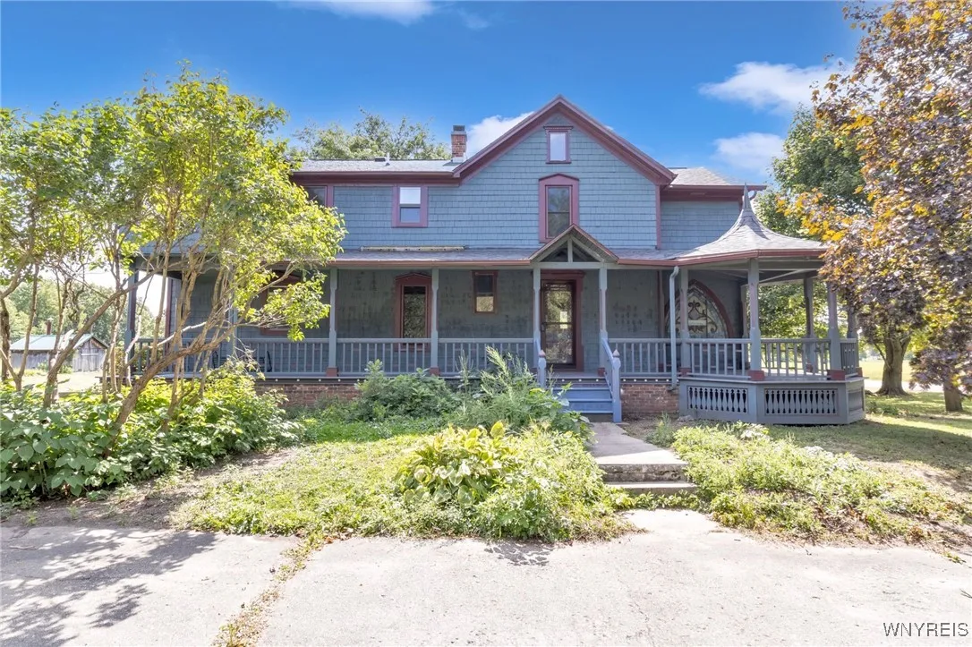 beautifully crafted  porch!