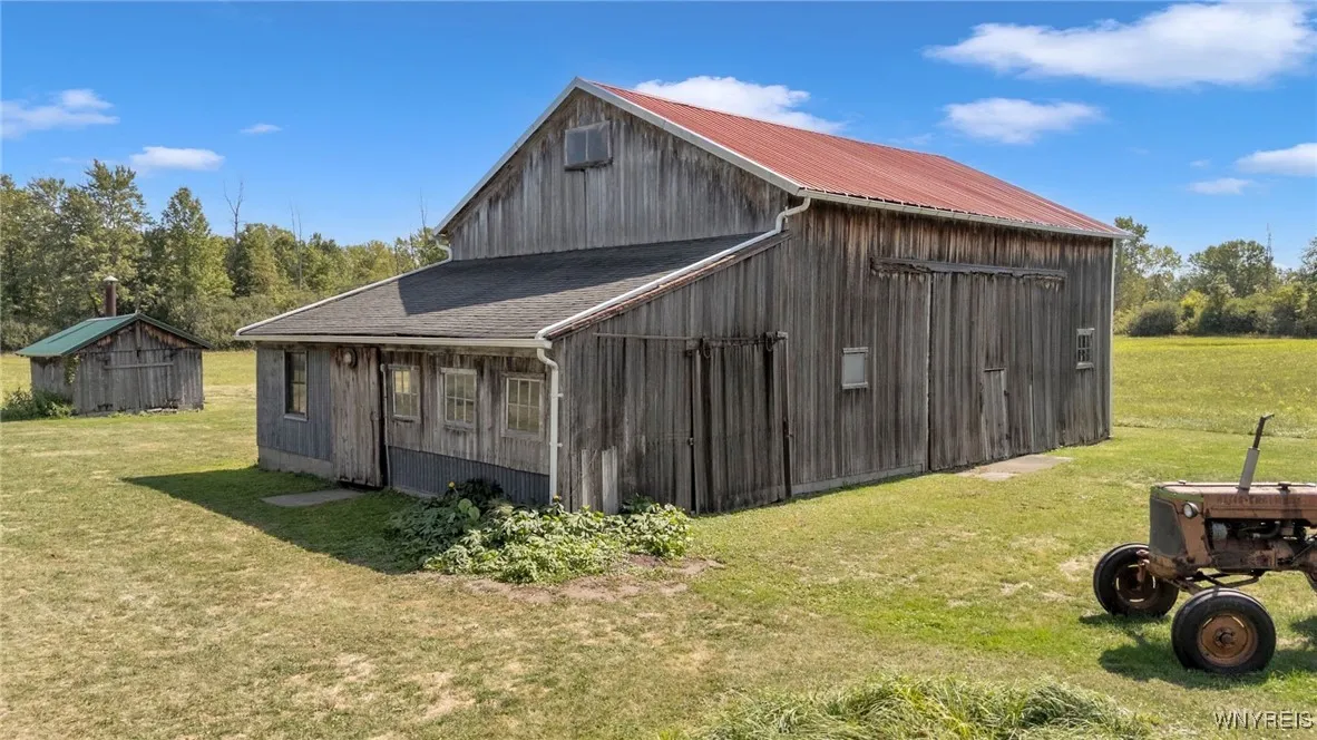 1910 built barn