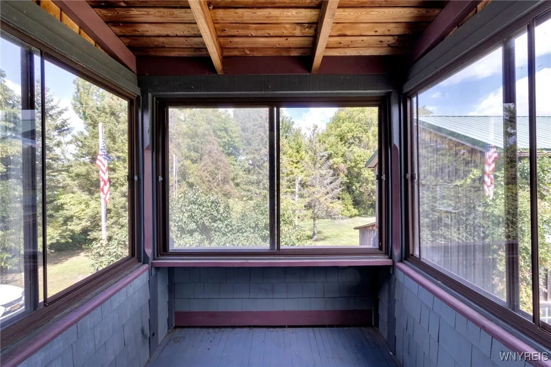 sunroom off 2nd floor family room or primary bedroom
