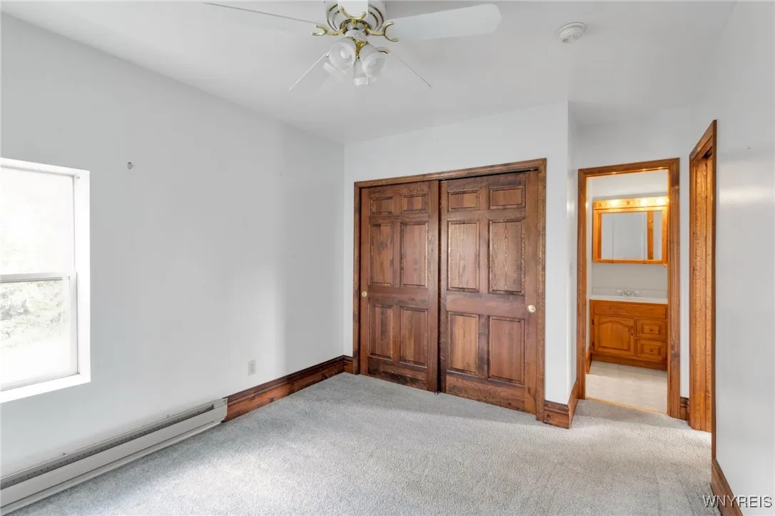 bedroom in 2nd floor garage apartment
