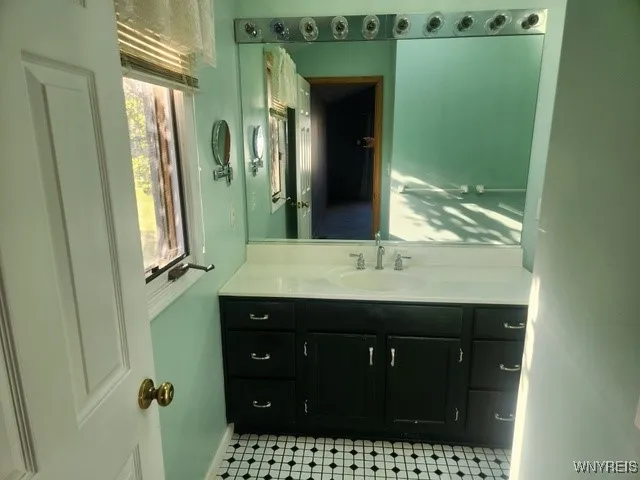 BR 1 bath