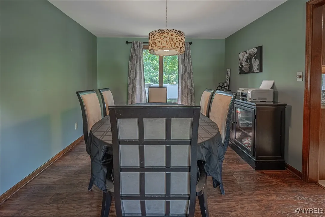 959 Castlebar Drive, North Tonawanda, New York 141, North Tonawanda, New York 14120, 3 Bedrooms Bedrooms, 9 Rooms Rooms,1 BathroomBathrooms,Residential,Closed,959 Castlebar Drive, North Tonawanda, New York 141,0,B1634988