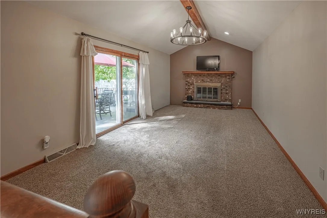 959 Castlebar Drive, North Tonawanda, New York 141, North Tonawanda, New York 14120, 3 Bedrooms Bedrooms, 9 Rooms Rooms,1 BathroomBathrooms,Residential,Closed,959 Castlebar Drive, North Tonawanda, New York 141,0,B1634988