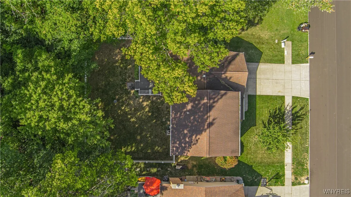 959 Castlebar Drive, North Tonawanda, New York 141, North Tonawanda, New York 14120, 3 Bedrooms Bedrooms, 9 Rooms Rooms,1 BathroomBathrooms,Residential,Closed,959 Castlebar Drive, North Tonawanda, New York 141,0,B1634988