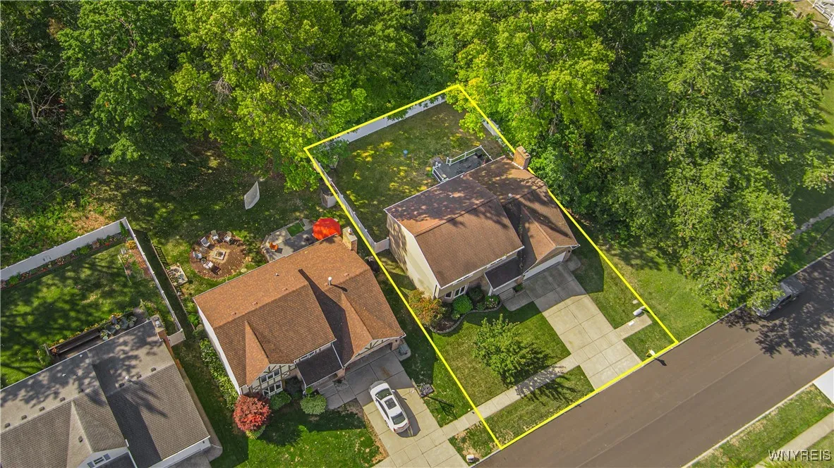 959 Castlebar Drive, North Tonawanda, New York 141, North Tonawanda, New York 14120, 3 Bedrooms Bedrooms, 9 Rooms Rooms,1 BathroomBathrooms,Residential,Closed,959 Castlebar Drive, North Tonawanda, New York 141,0,B1634988