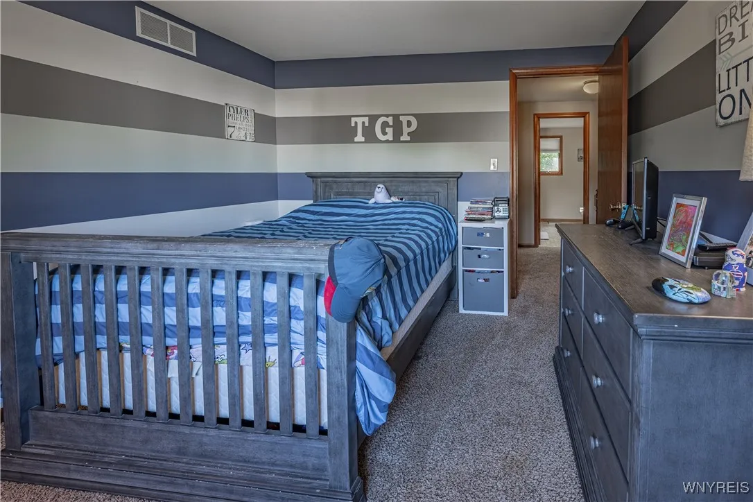 959 Castlebar Drive, North Tonawanda, New York 141, North Tonawanda, New York 14120, 3 Bedrooms Bedrooms, 9 Rooms Rooms,1 BathroomBathrooms,Residential,Closed,959 Castlebar Drive, North Tonawanda, New York 141,0,B1634988