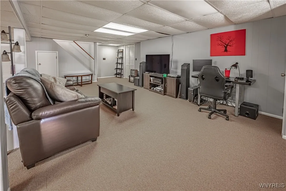 959 Castlebar Drive, North Tonawanda, New York 141, North Tonawanda, New York 14120, 3 Bedrooms Bedrooms, 9 Rooms Rooms,1 BathroomBathrooms,Residential,Closed,959 Castlebar Drive, North Tonawanda, New York 141,0,B1634988