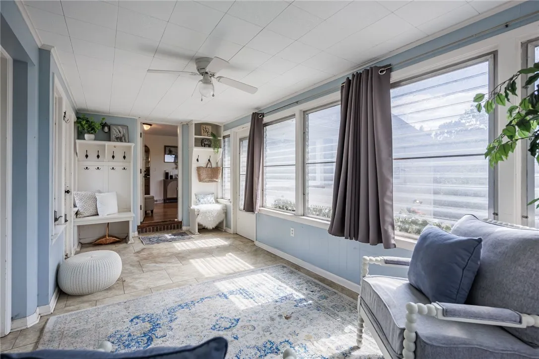 10 Highland Drive, Penfield, New York 14526, Penfield, New York 14526, 3 Bedrooms Bedrooms, 8 Rooms Rooms,2 BathroomsBathrooms,Residential,Closed,10 Highland Drive, Penfield, New York 14526,0,R1637087