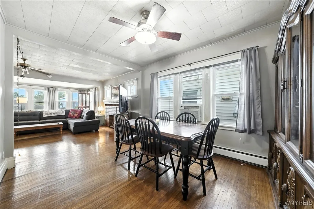 315 Roesch Avenue, Buffalo, New York 14207, Buffalo, New York 14207, 3 Bedrooms Bedrooms, ,2 BathroomsBathrooms,Residential,Closed,315 Roesch Avenue, Buffalo, New York 14207,0,B1637463