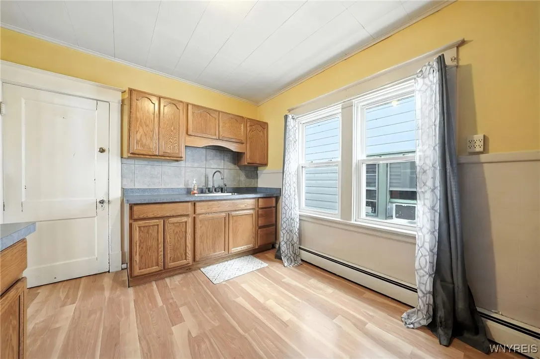 315 Roesch Avenue, Buffalo, New York 14207, Buffalo, New York 14207, 3 Bedrooms Bedrooms, ,2 BathroomsBathrooms,Residential,Closed,315 Roesch Avenue, Buffalo, New York 14207,0,B1637463