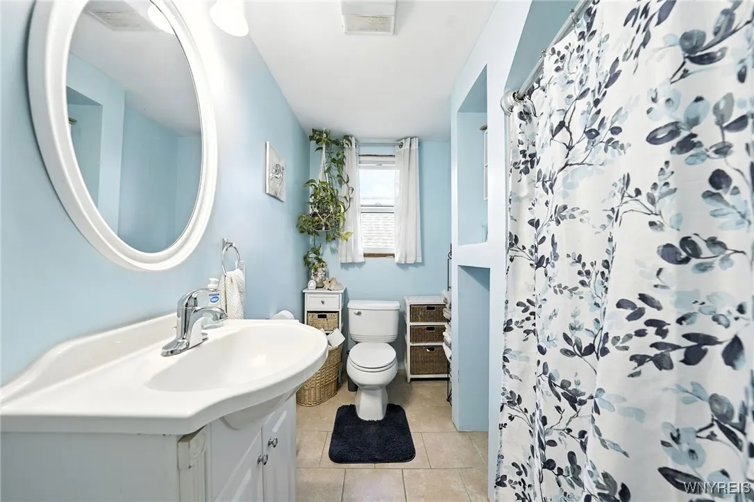 315 Roesch Avenue, Buffalo, New York 14207, Buffalo, New York 14207, 3 Bedrooms Bedrooms, ,2 BathroomsBathrooms,Residential,Closed,315 Roesch Avenue, Buffalo, New York 14207,0,B1637463