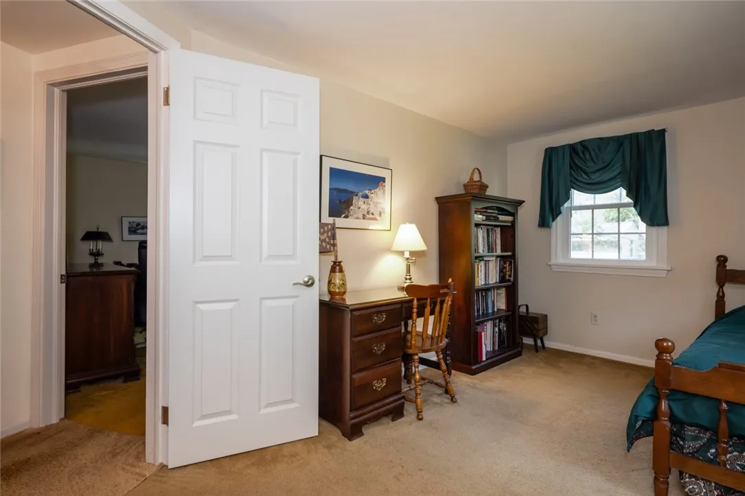 25 Kurt Road, Perinton, New York 14534, Perinton, New York 14534, 4 Bedrooms Bedrooms, 8 Rooms Rooms,2 BathroomsBathrooms,Residential,Closed,25 Kurt Road, Perinton, New York 14534,0,R1636457