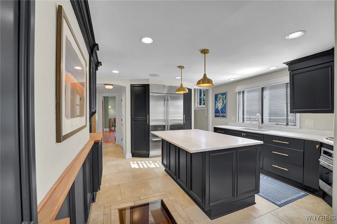 81 Nottingham, Buffalo, New York 14216, Buffalo, New York 14216, 4 Bedrooms Bedrooms, 10 Rooms Rooms,3 BathroomsBathrooms,Residential,For Sale,81 Nottingham, Buffalo, New York 14216,0,B1637364