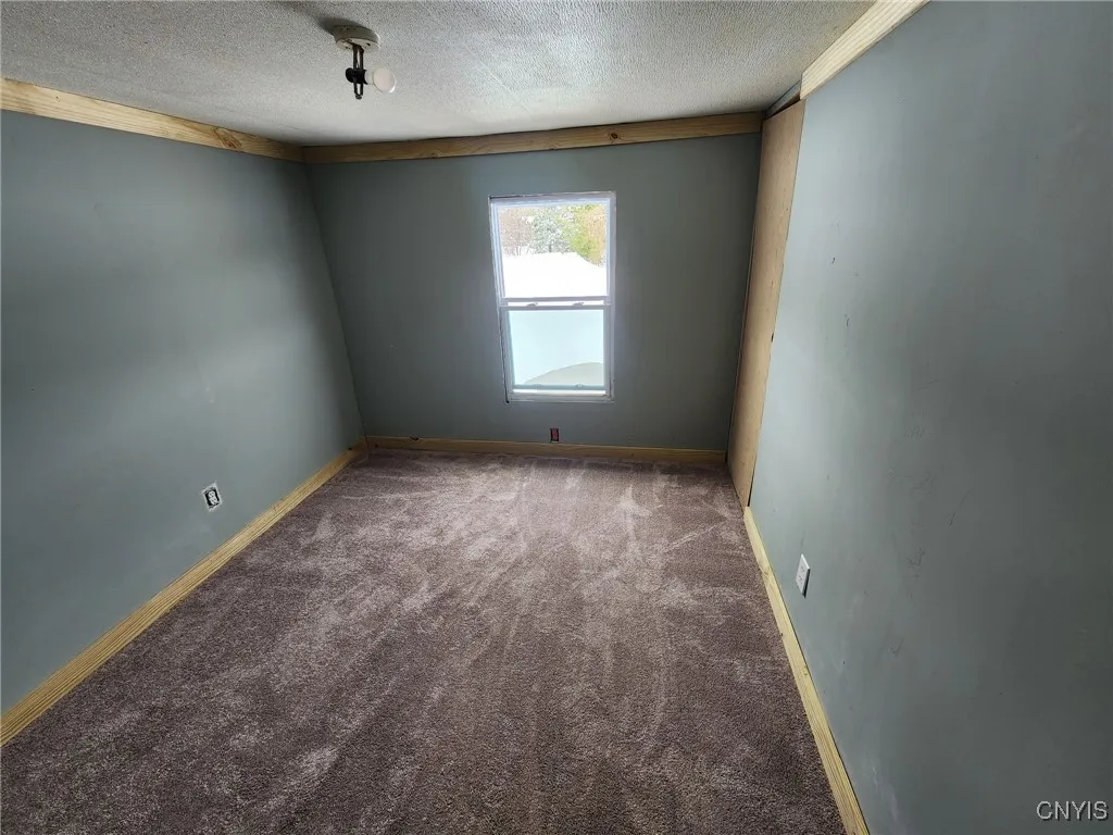 6279 County Route 17, Redfield, New York 13437, Redfield, New York 13437, 3 Bedrooms Bedrooms, 6 Rooms Rooms,1 BathroomBathrooms,Residential,Closed,6279 County Route 17, Redfield, New York 13437,0,S1637259