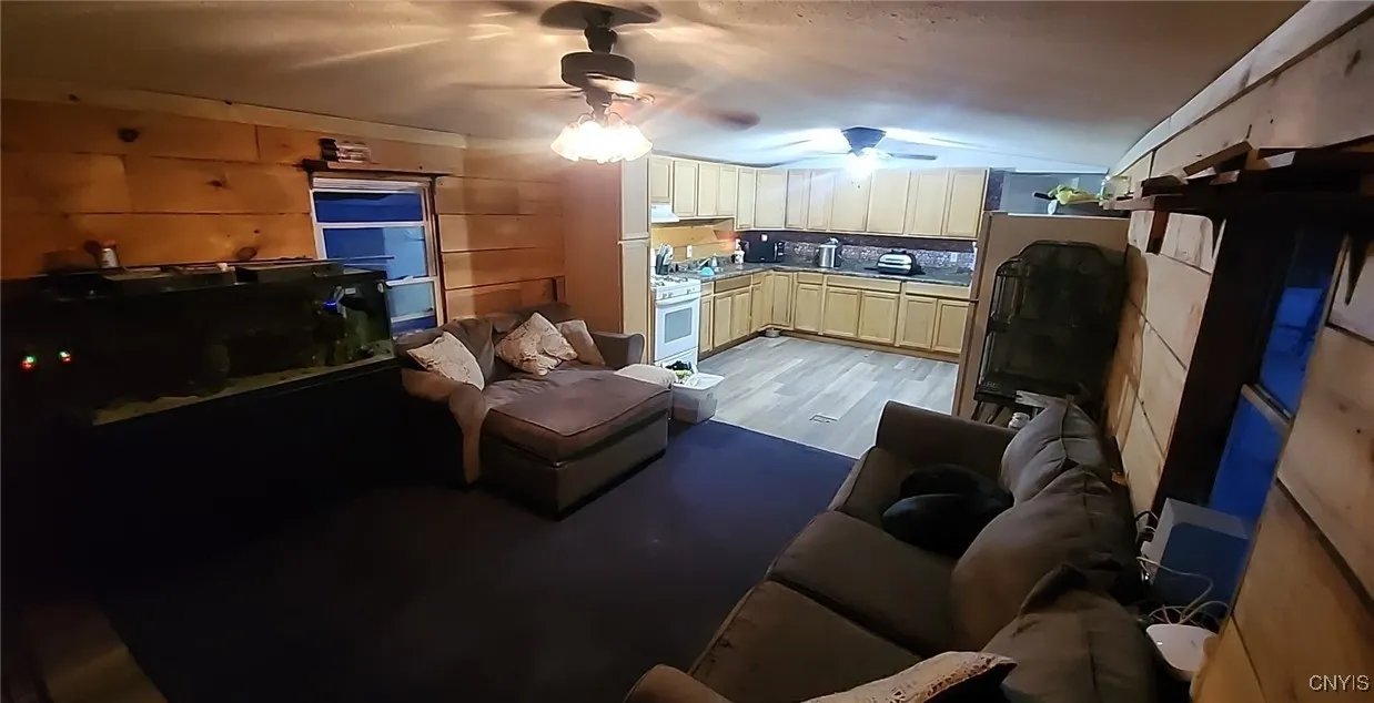 6279 County Route 17, Redfield, New York 13437, Redfield, New York 13437, 3 Bedrooms Bedrooms, 6 Rooms Rooms,1 BathroomBathrooms,Residential,Closed,6279 County Route 17, Redfield, New York 13437,0,S1637259