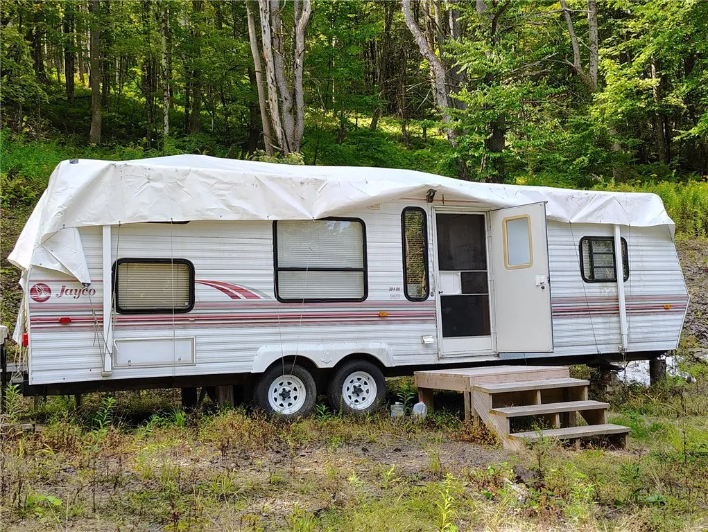 Well cared for camper