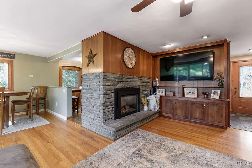 4346 Shea Road, Onondaga, New York 13215, Onondaga, New York 13215, 4 Bedrooms Bedrooms, 9 Rooms Rooms,1 BathroomBathrooms,Residential,Closed,4346 Shea Road, Onondaga, New York 13215,0,S1637355