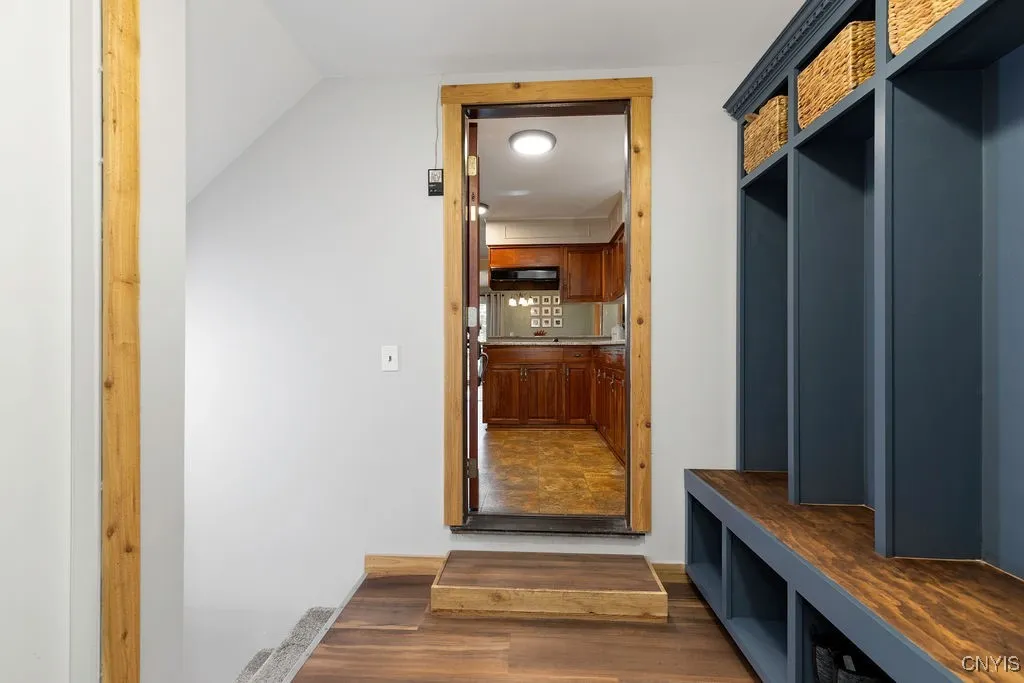 4346 Shea Road, Onondaga, New York 13215, Onondaga, New York 13215, 4 Bedrooms Bedrooms, 9 Rooms Rooms,1 BathroomBathrooms,Residential,Closed,4346 Shea Road, Onondaga, New York 13215,0,S1637355