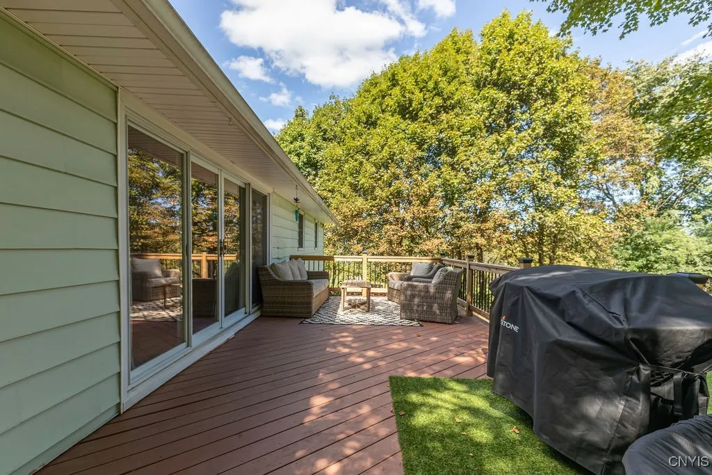 4346 Shea Road, Onondaga, New York 13215, Onondaga, New York 13215, 4 Bedrooms Bedrooms, 9 Rooms Rooms,1 BathroomBathrooms,Residential,Closed,4346 Shea Road, Onondaga, New York 13215,0,S1637355