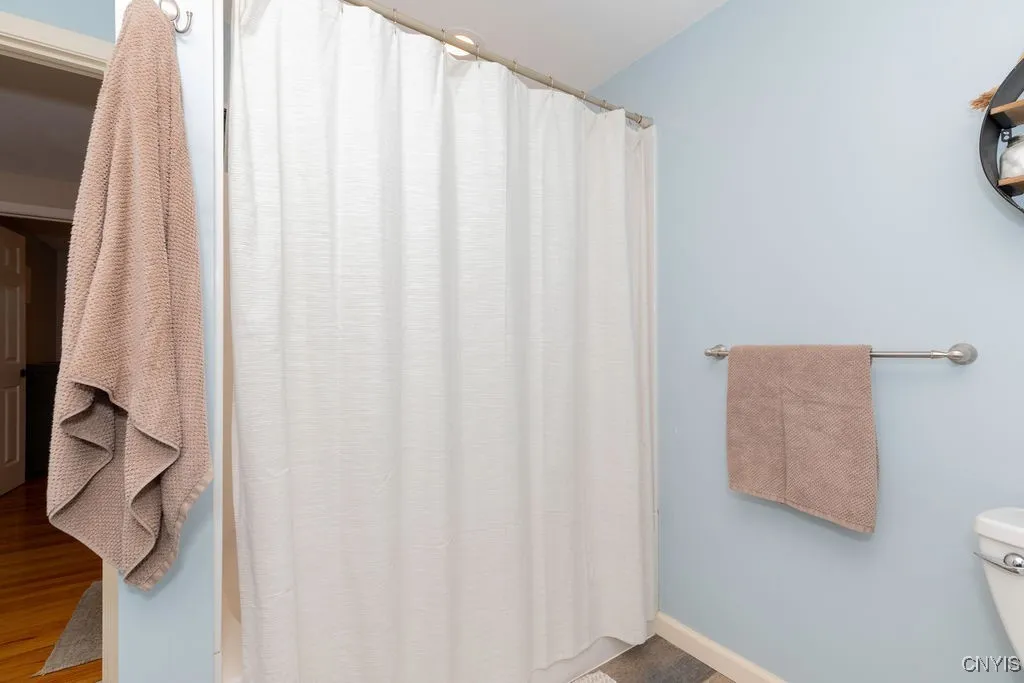 4346 Shea Road, Onondaga, New York 13215, Onondaga, New York 13215, 4 Bedrooms Bedrooms, 9 Rooms Rooms,1 BathroomBathrooms,Residential,Closed,4346 Shea Road, Onondaga, New York 13215,0,S1637355