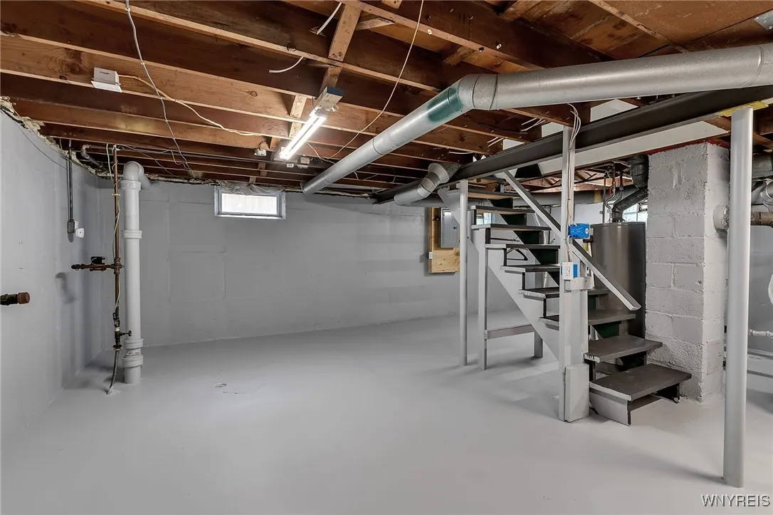 35 West Woodside Avenue, Buffalo, New York 14220, Buffalo, New York 14220, 3 Bedrooms Bedrooms, 7 Rooms Rooms,1 BathroomBathrooms,Residential,For Sale,35 West Woodside Avenue, Buffalo, New York 14220,0,B1636885