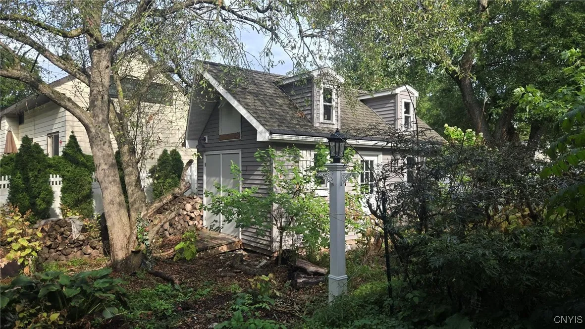 2 Ilex Lane, Clay, New York 13090, Clay, New York 13090, 3 Bedrooms Bedrooms, 6 Rooms Rooms,1 BathroomBathrooms,Residential,Closed,2 Ilex Lane, Clay, New York 13090,0,S1637485