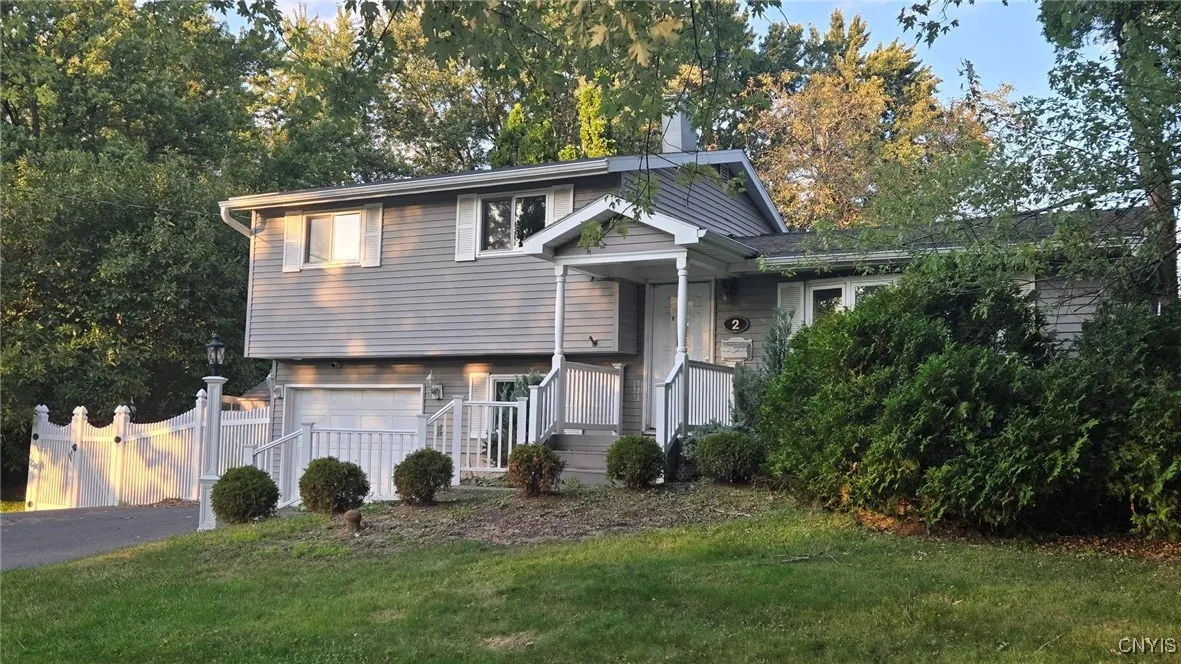 2 Ilex Lane, Clay, New York 13090, Clay, New York 13090, 3 Bedrooms Bedrooms, 6 Rooms Rooms,1 BathroomBathrooms,Residential,Closed,2 Ilex Lane, Clay, New York 13090,0,S1637485