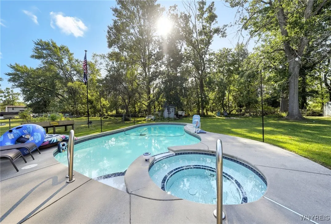 116 Clair Avenue, North Tonawanda, New York 14120, North Tonawanda, New York 14120, 4 Bedrooms Bedrooms, 8 Rooms Rooms,2 BathroomsBathrooms,Residential,Closed,116 Clair Avenue, North Tonawanda, New York 14120,0,B1636359