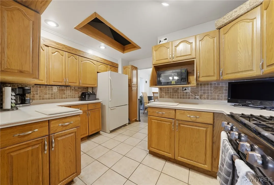 116 Clair Avenue, North Tonawanda, New York 14120, North Tonawanda, New York 14120, 4 Bedrooms Bedrooms, 8 Rooms Rooms,2 BathroomsBathrooms,Residential,Closed,116 Clair Avenue, North Tonawanda, New York 14120,0,B1636359