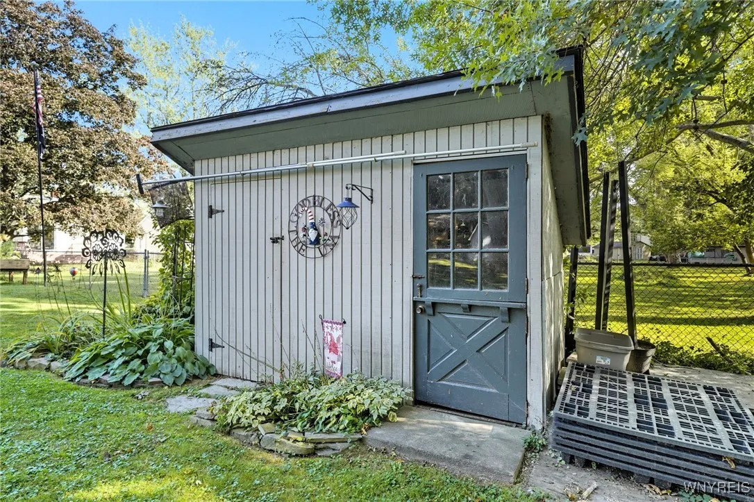 116 Clair Avenue, North Tonawanda, New York 14120, North Tonawanda, New York 14120, 4 Bedrooms Bedrooms, 8 Rooms Rooms,2 BathroomsBathrooms,Residential,Closed,116 Clair Avenue, North Tonawanda, New York 14120,0,B1636359