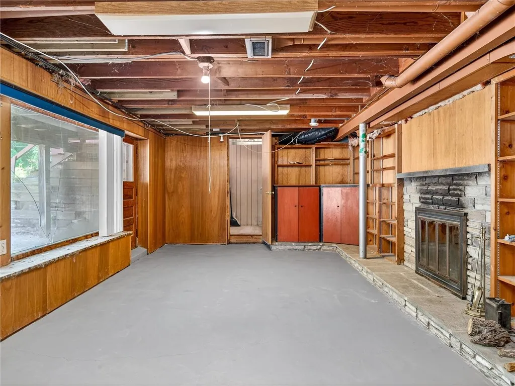 1084 Cherry Hill Lane, Webster, New York 14580, Webster, New York 14580, 3 Bedrooms Bedrooms, 6 Rooms Rooms,2 BathroomsBathrooms,Residential,Closed,1084 Cherry Hill Lane, Webster, New York 14580,0,R1636548