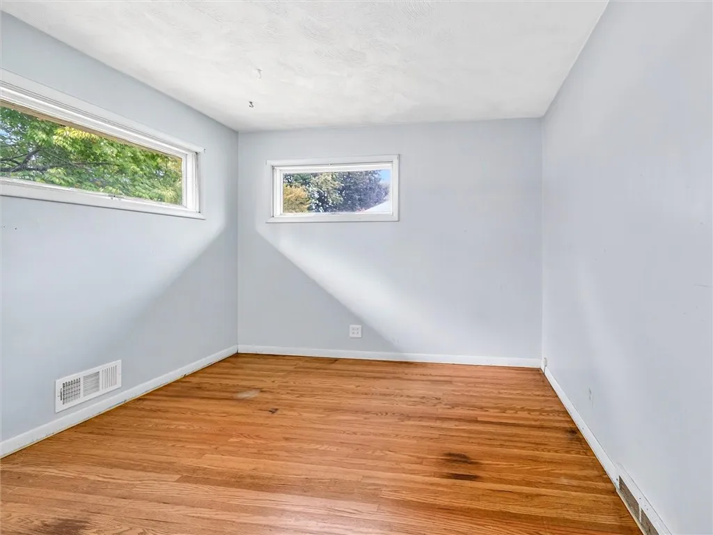 1084 Cherry Hill Lane, Webster, New York 14580, Webster, New York 14580, 3 Bedrooms Bedrooms, 6 Rooms Rooms,2 BathroomsBathrooms,Residential,Closed,1084 Cherry Hill Lane, Webster, New York 14580,0,R1636548